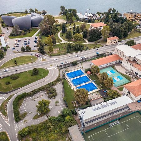 Al Centro Bed & Breakfast Verbania Dış mekan fotoğraf